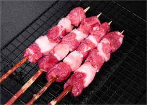 红柳枝鲜烤羊肉串
